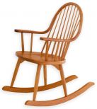 0843 Royal Continuous Arm Rocker